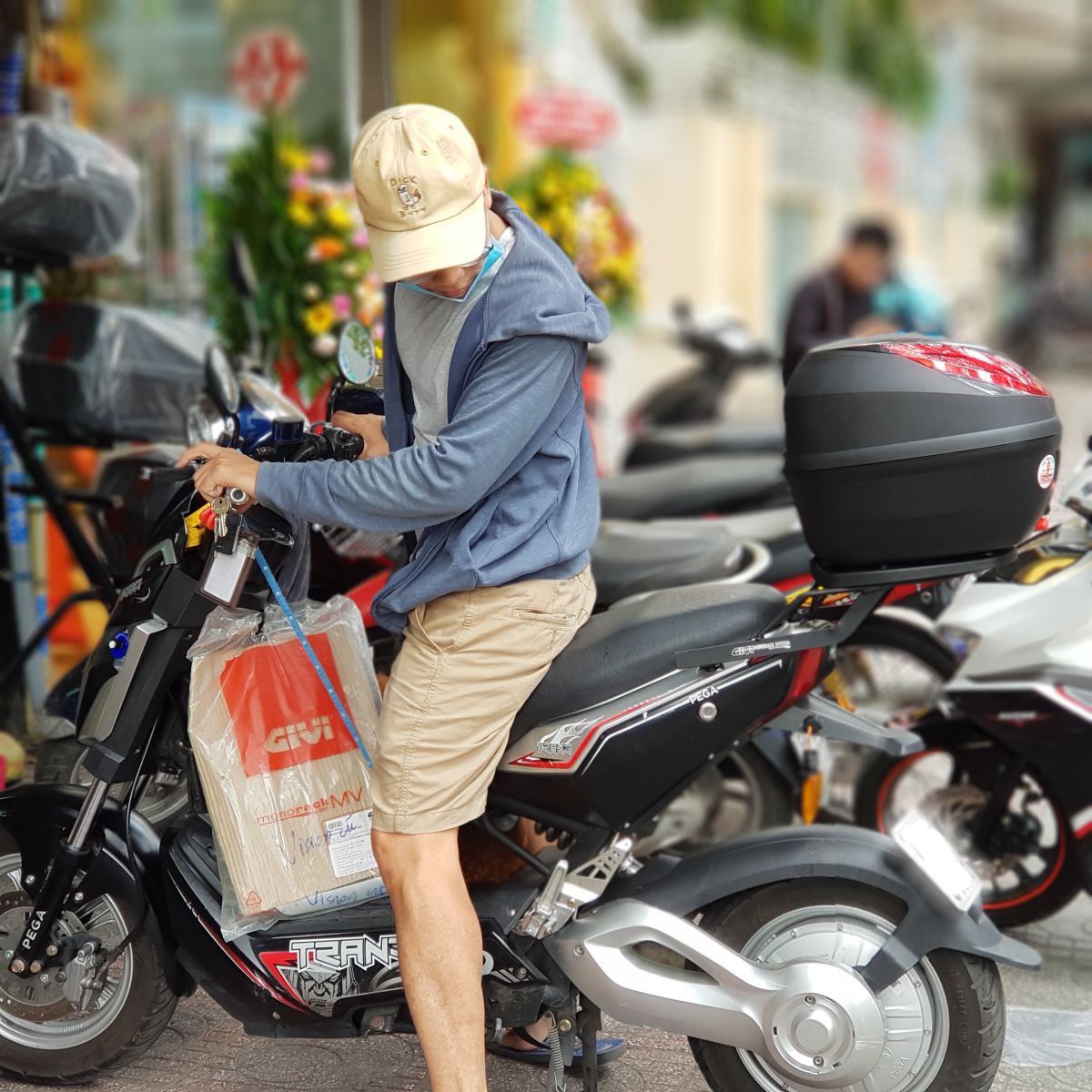 Bọc Yên  Thay Vỏ Xe đạp điện giá rẻ tại Hà Nội