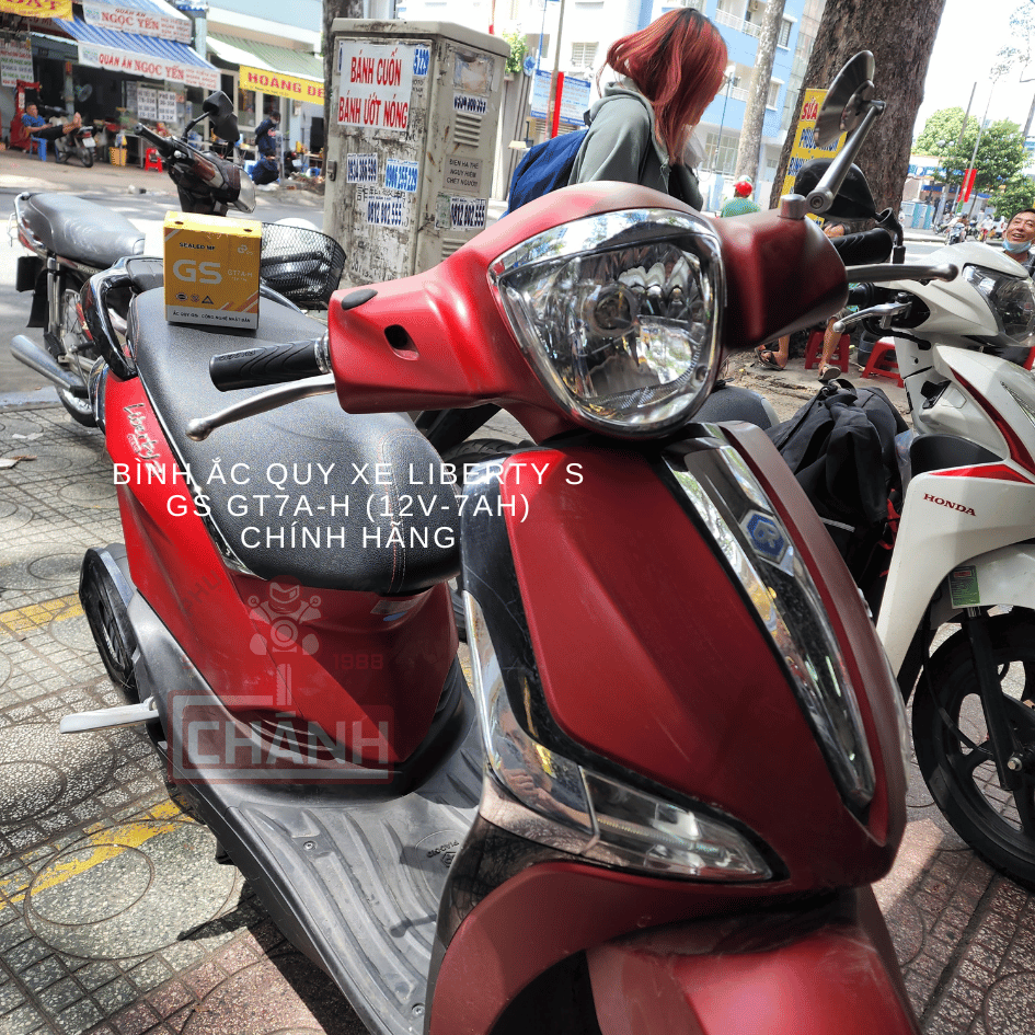 binh-Ac-quy-xe-Vespa-Liberty-125-chinh-hang-GS-12V-7AH-10